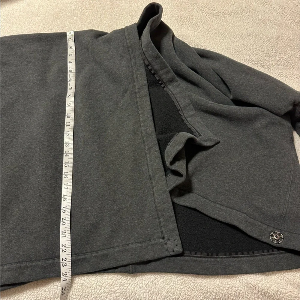 Lululemon It Makes Two Wrap Heathered Black Gray Fleece Open Front